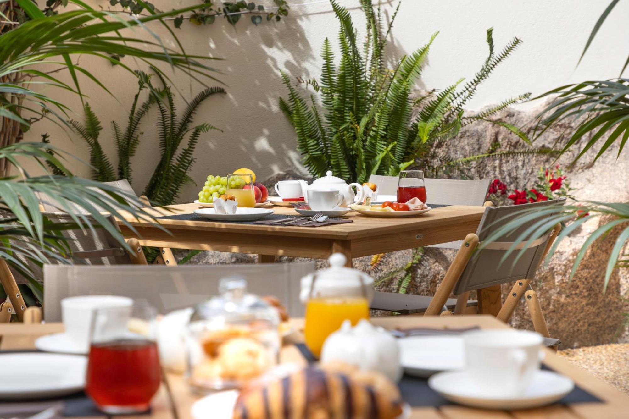 Boutique Marconi Bed & Breakfast Quartu Sant'Elena Exterior photo